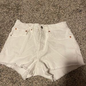 💚 3/$15 Levi 501 Shorts